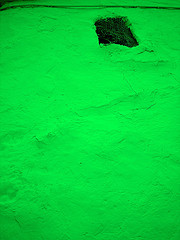 Malachite Color: Hex Code, Palettes & Meaning