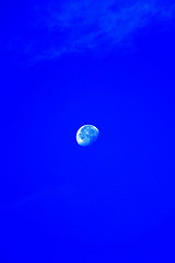 Neon blue Color: Hex Code, Palettes & Meaning